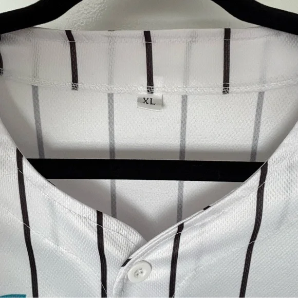 MLB • Los Marlins Classic Baseball Jersey - Adult Size XL - Collector’s Item - Picture 5 of 11